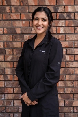 Renton Washington dentist Doctor Navi Kaur